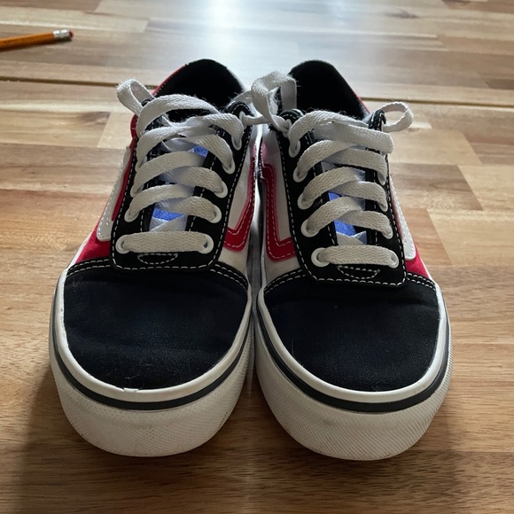 Kids Vans Old Skool size 13. Red/white/blue colorway - Picture 2 of 6